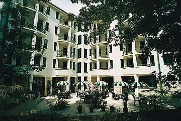 Center Hotel
